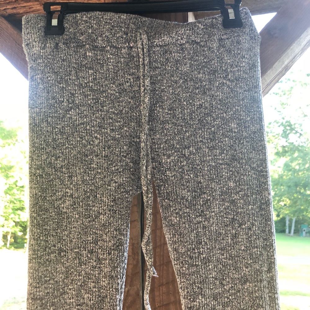 Fashion nova leggings never worn